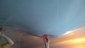  Causes du relâchement du plafond de tension