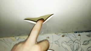  Réparation des plafonds tendus après une coupe