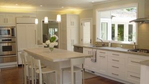  Die Feinheiten der Fertigstellung des vergossenen Kunststoffs