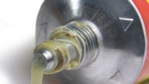  Comment effacer le moment de la colle?