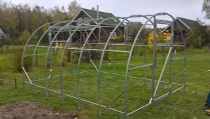  Cadre de serre: le choix du matériau et des caractéristiques de fabrication