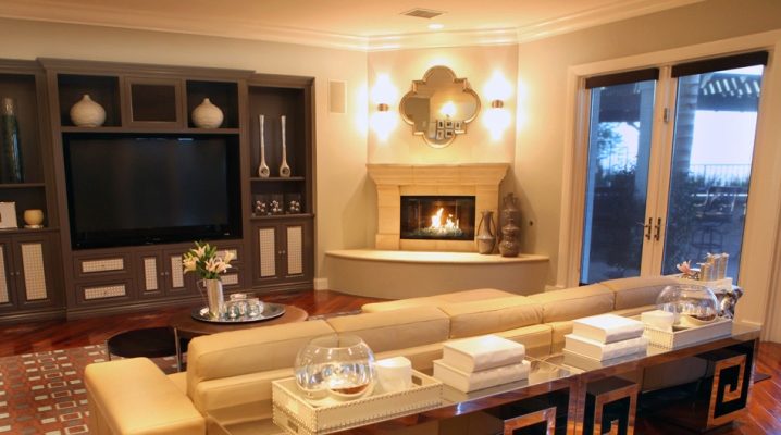  Salon avec coin cheminée