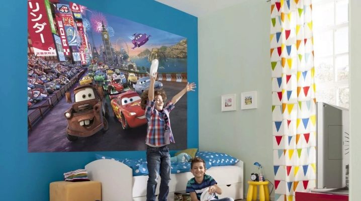  Wallpaper mit Autos für das Kinderzimmer