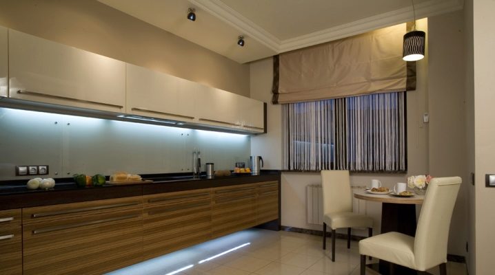  Lumières au-dessus du comptoir de la cuisine