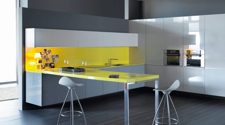  Coin cuisine avec bar