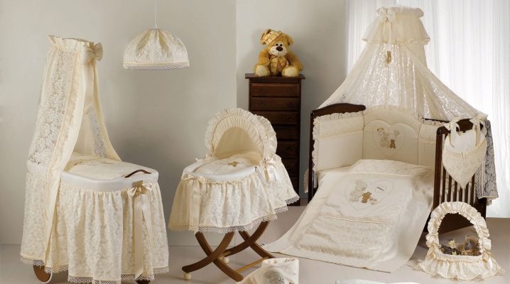  Auvent sur le berceau