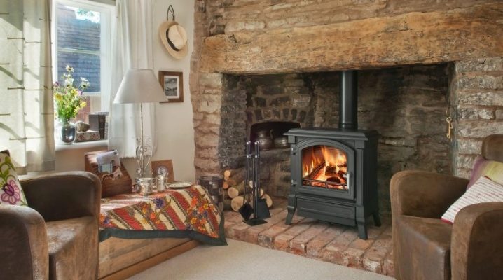  Le foyer en fonte pour une longue combustion