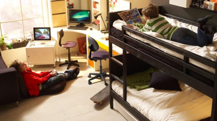  Bunk bed for children with sides