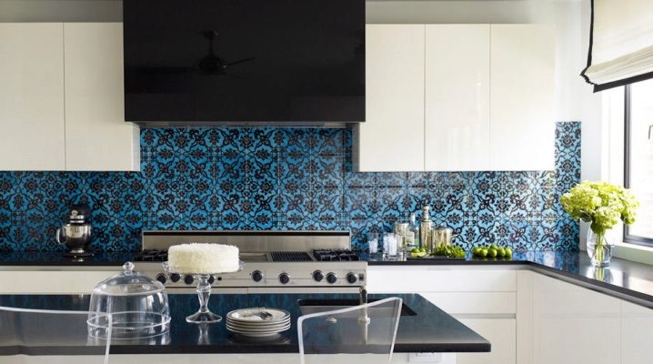  Wie man Fliesen in der Küche legt