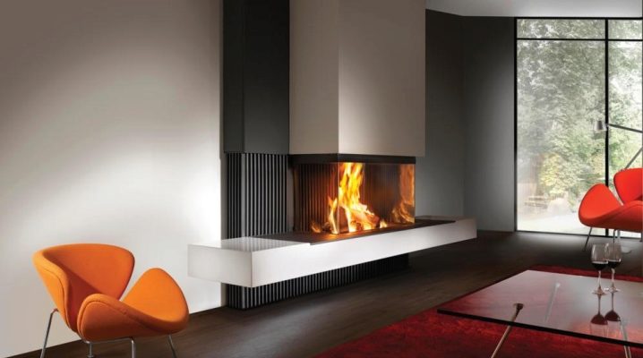  Fireplace with glass