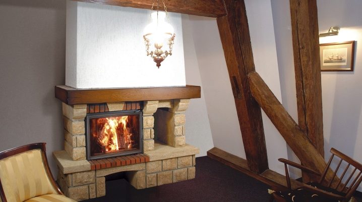  Etagère de cheminée en bois