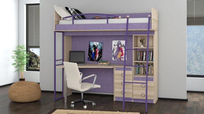  Bett für den Teenager mit einem Arbeitsbereich