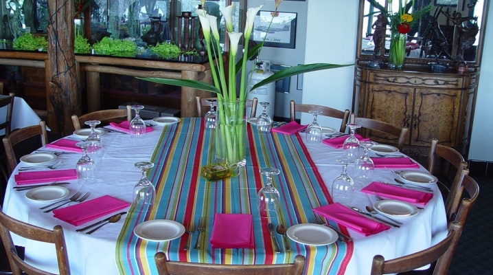  Runde Tischdecke für den Küchentisch