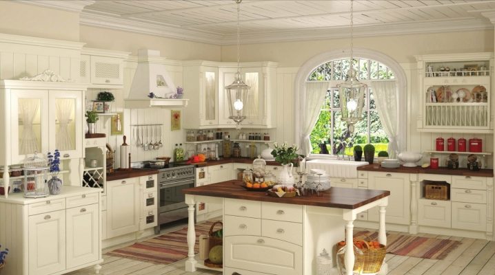  Stratifié à la cuisine