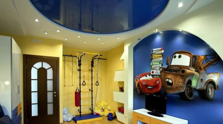  Stretch ceiling in the nursery for a boy