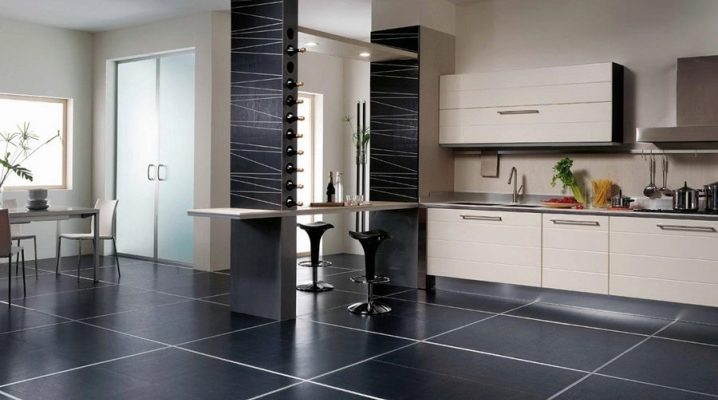  Fliesen auf dem Küchenboden