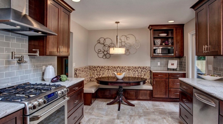  Abmessungen der Küchenzeile