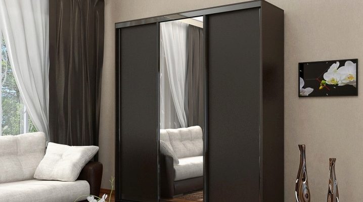  Couleur de garde-robe