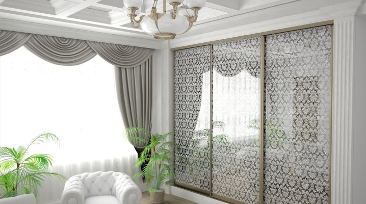  Armoire coulissante avec motif de sablage