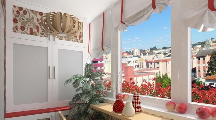  Les rideaux sur le balcon le font vous-même