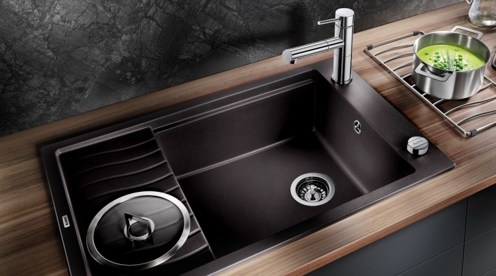  Küchenarmatur unter dem Filter