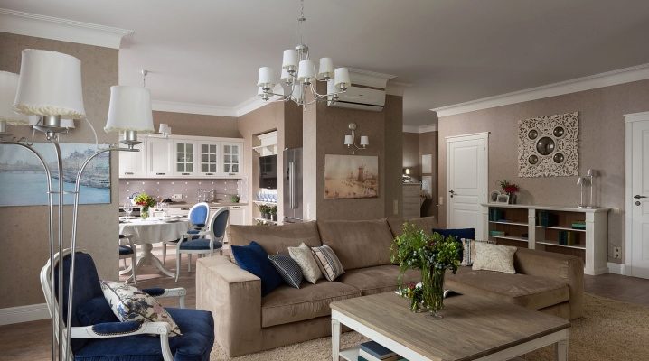  Studio in Provence style