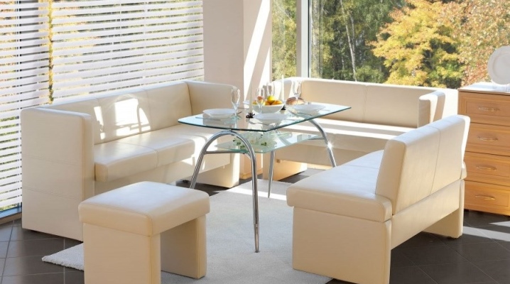 Meubles rembourrés pour la cuisine