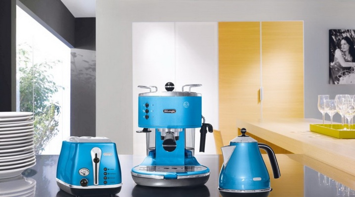  Cafetières de différentes couleurs