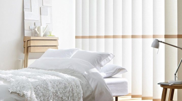  Choosing blinds in the bedroom