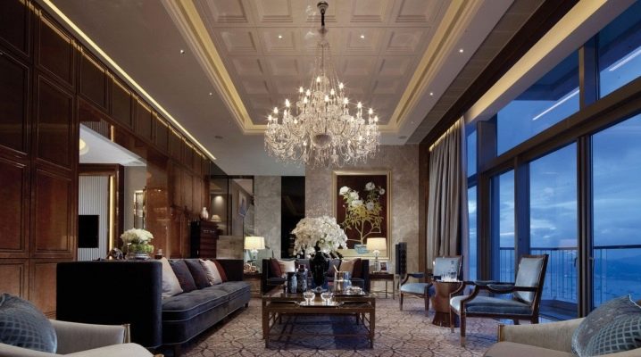  Chandeliers in current styles