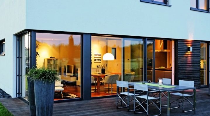  Sliding glass doors for verandas, terraces, arbors