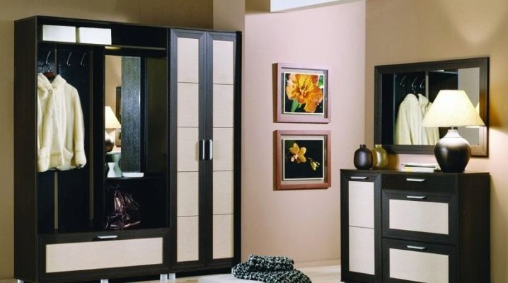  Les murs dans le couloir