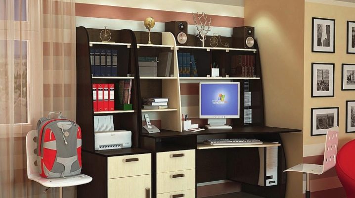  Grandes tables d'ordinateur