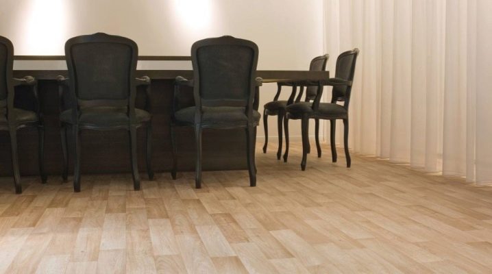  Linoleum in the interior