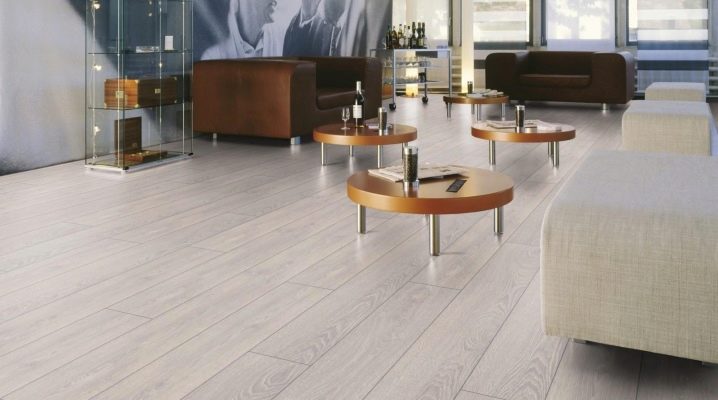 Kann ich Linoleum auf Linoleum legen?