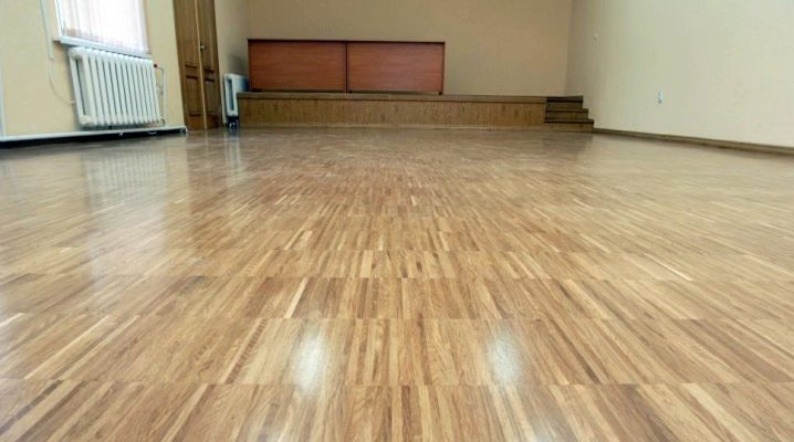 Wie nivelliere ich den Boden unter dem Laminat?