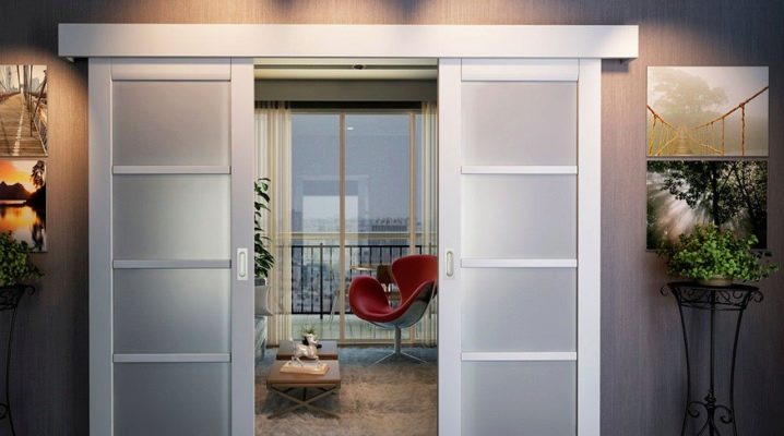  Sliding door mechanisms