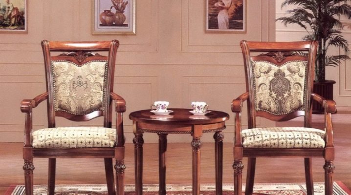  Chaises douces avec accoudoirs: comment choisir?