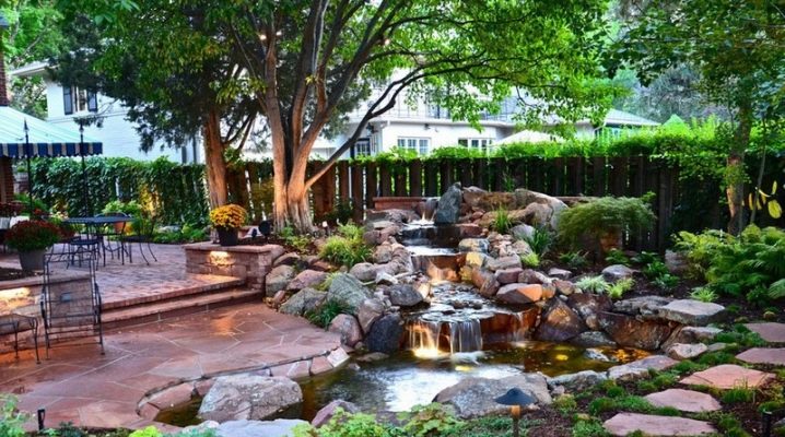  Decorative elements in landscape design