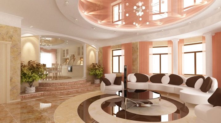  Spanndecken für die Halle: interessante Ideen