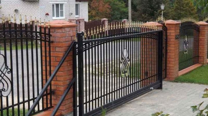  Elektrische Schiebetore: Konstruktionsmerkmale