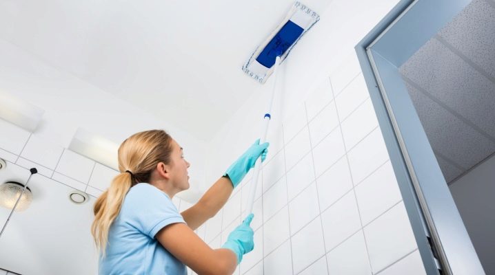 Wie wird Spanndecken gewaschen?