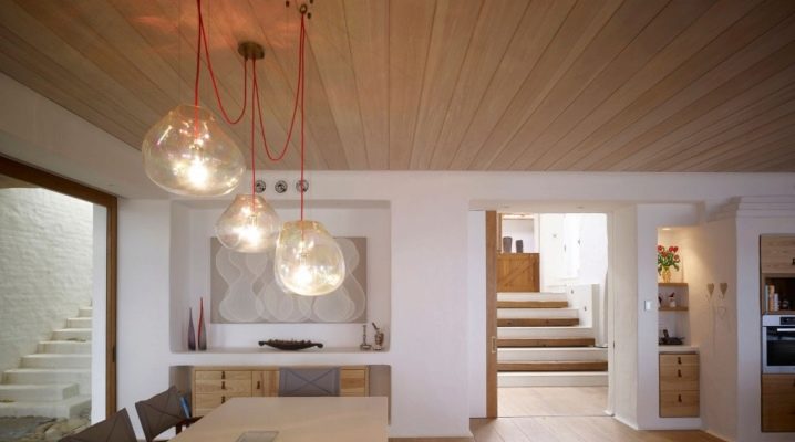  MDF-Platten für die Decke: die Vor- und Nachteile