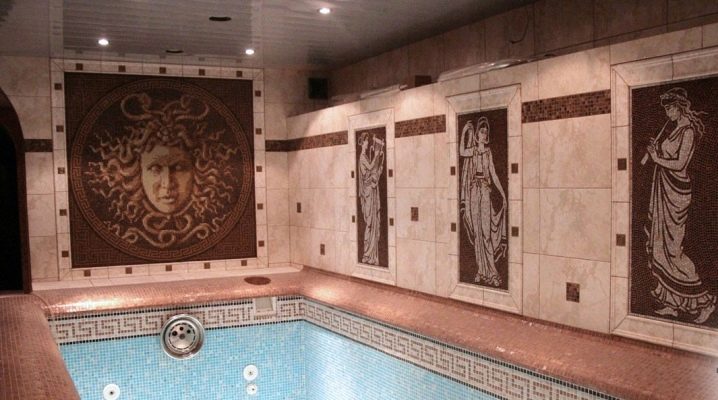  Mosaïque romaine à l'intérieur