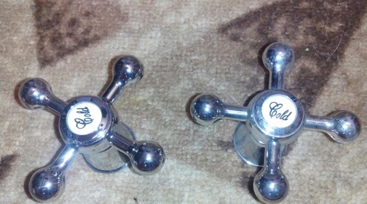  Volants pour mélangeurs: appareil et subtilités de réparation