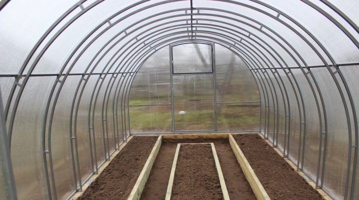  Serre du Kremlin: modèles et spécifications