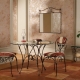  Chaises forgées à l'intérieur