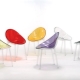 Chaises en plastique pour la cuisine